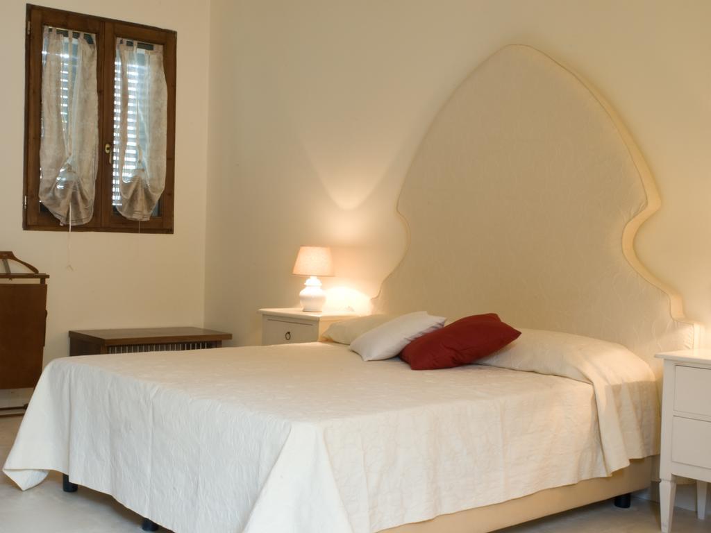 Borgo Fiore Country House Salice Salentino Exterior photo